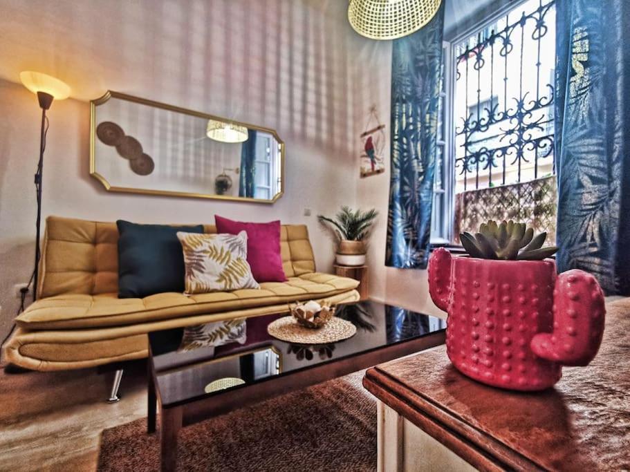 Apartamento a 2 minutos de Plaza La Merced, Málaga Exterior foto